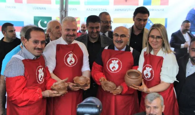 1. Uluslararası Menemen Çömlek Festivali kapılarını açtı