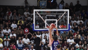 Aliağa Petkimspor :79 Anadolu Efes :89
