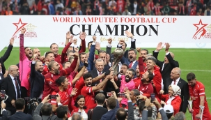 Ampute Milli Takımımız, Angola'yı 4-1 yenerek Dünya Şampiyonu oldu