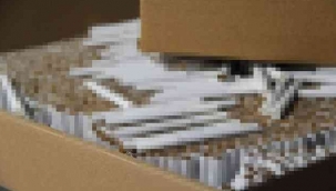 İzmir'de 16 adrese baskın: Milyonlarca makaron ele geçirildi