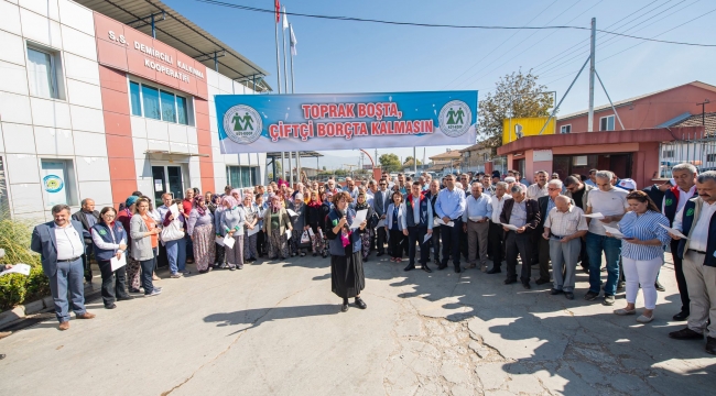İzmir Köykoop. Birliğinin süt üreticilerinden Ankara'ya çağrı: Arttırmayın sübvanse edin!