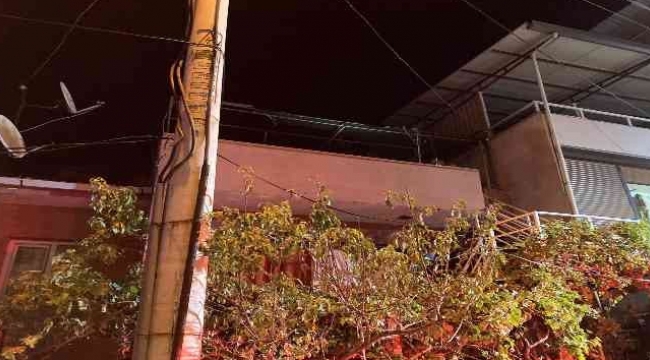 Buca'da evde çıkan yangında 1 kişi hayatını kaybetti