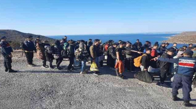 İzmir'de yurt dışına kaçmaya çalışan 180 göçmen yakalandı