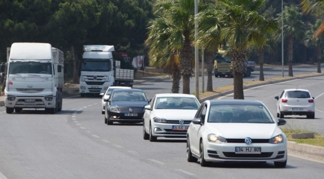 İzmir'de trafiğe kayıtlı araç sayısı Kasım ayı sonu itibarıyla 1 milyon 641 bin 607 oldu