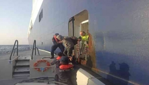 Gemide yaralanan şahsın imdadına Sahil Güvenlik yetişti