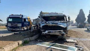 Torbalıda feci kaza: 2 ağır yaralı