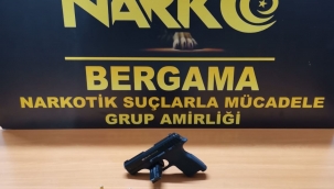 Bergama polisinden aynı gün 2 ayrı zehir operasyonu