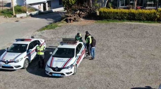 İzmir'de jandarmadan 'İHA'lı trafik denetimi