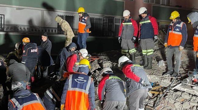 Madenciler, depremin gerçek kahramanları oldu