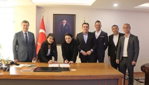 Bergama Ticaret Odası, Üyelerine Özel Berto Logolu Kredi Kartı İçin Protokol İmzaladı