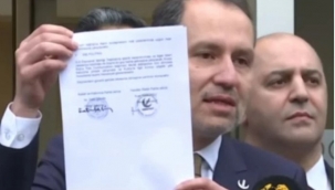 Fatih Erbakan adaylıktan çekildi... Cumhur İttifakı'na katıldı