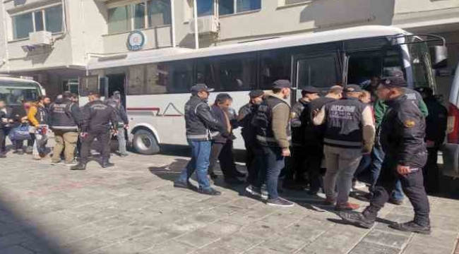 'Gazi Turgut Aslan Operasyonu'nda gözaltına alınan FETÖ şüphelileri adliyede