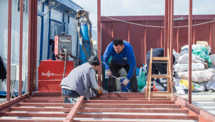 Hatay'da 200 aileyi barındıracak konteyner kent için yoğun çalışma