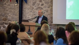 "Kadınların öncülüğünde başka bir Türkiye yaratacağız"