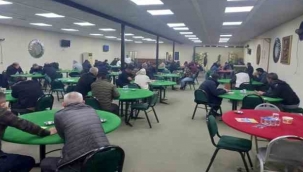 Mührü bozup yeniden kumarhaneye çevrilen işletmeye baskın