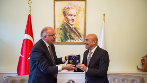 Belçika'nın Ankara Büyükelçisi'nden Başkan Soyer'e ziyaret
