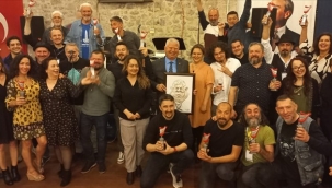 Dünyaca ünlü karikatüristler İzmirliler için çizdi