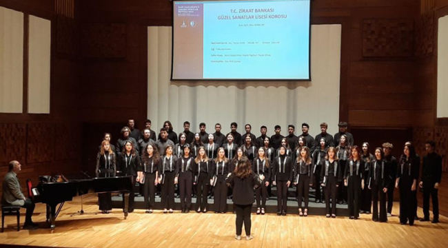 İzmir Uluslararası Çoksesli Korolar Festivali'ne yoğun ilgi