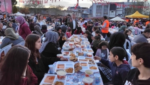 Kınık'ta Hamza Dağ İle Kent İftarı Gerçekleşti