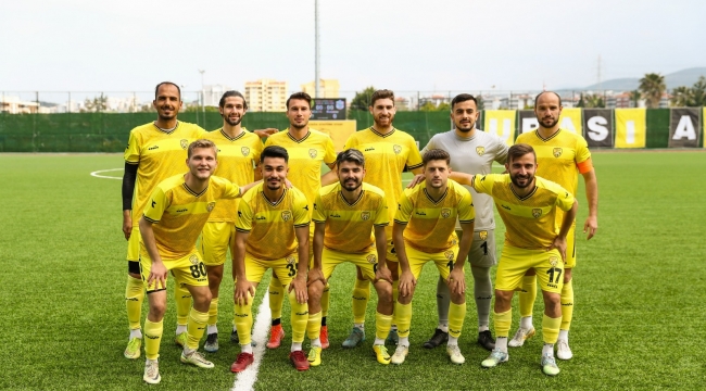 Liderliğini Garantileyen Aliağaspor FK, Grup Şampiyonluğunu İlan Etti
