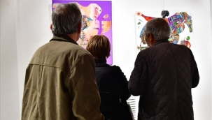 Yusuf Ahmet Fitoğlu'nun "Armağan" sergisi açıldı