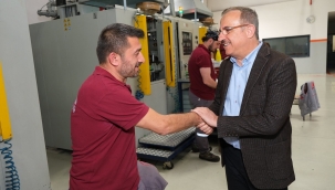 AK Partili Sürekli, "İşverenlerimizin ve emekçi kardeşlerimizin her daim yanındayız"