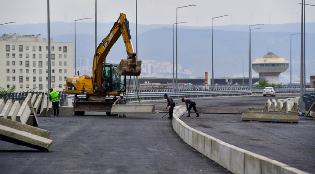 Buca Onat Tüneli'nin viyadük yolu 7 Mayıs'ta açılıyor