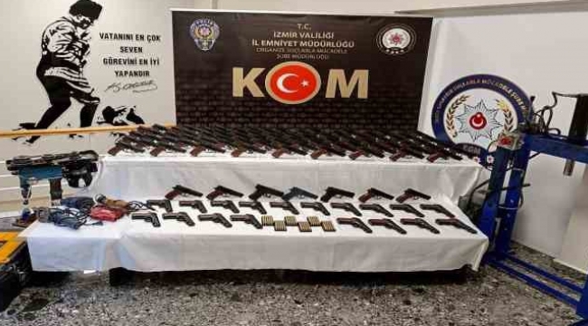 İzmir'deki yasa dışı silah ticareti operasyonunda 4 tutuklama