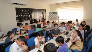 Aliağa Belediyesi Satranç Kulübü'nden Yıl Sonu Turnuvası