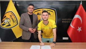 Aliağa FK, kadrosunu korumaya çalışıyor