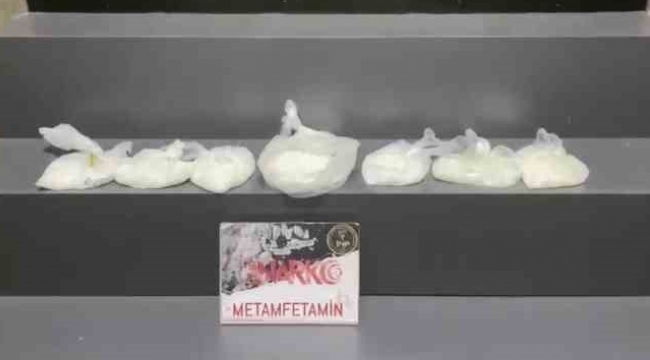İzmir'de 2 kilo metamfetamin ele geçirildi