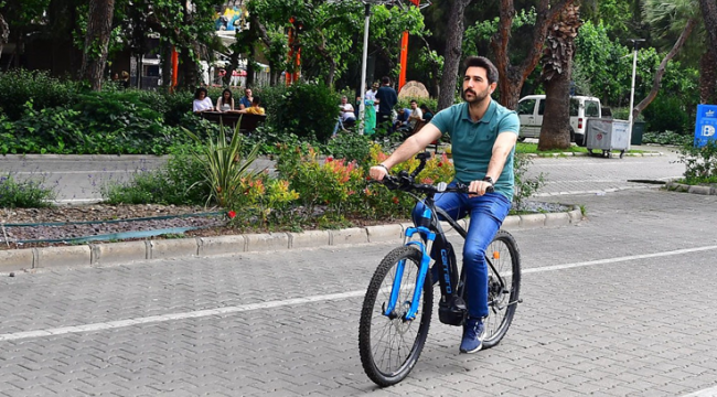 İzmir'de bisikletli kullanımı yaygınlaşıyor