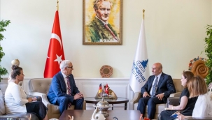 "İzmir'den güzel izler bırakarak ayrılacaksınız"