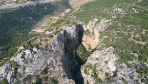 Kanyonda mahsur kaldı! 11 saatte kurtarıldı