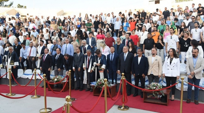 Yıldırım, Geleceğin denizcilerin mezuniyet törenine katıldı.