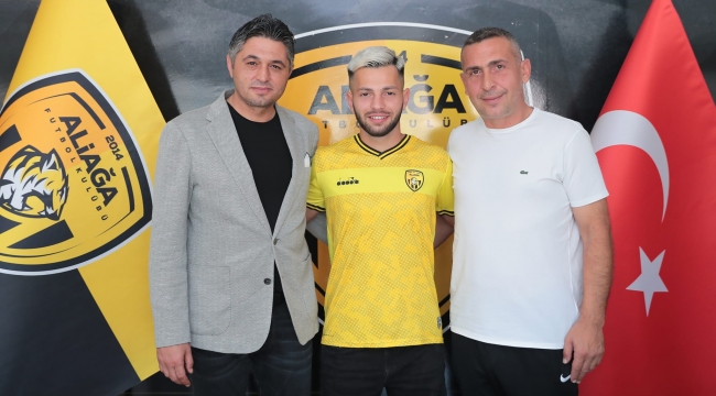 Aliağaspor FK iki oyuncu daha transfer etti.