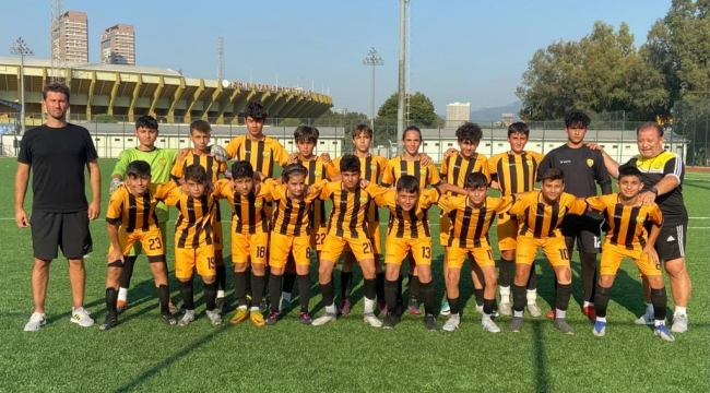 Aliağaspor FK U13'leri Yarı Finalde…