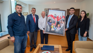 Başkan Soyer'e teşekkür portresi