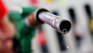 Benzine 2 TL'yi aşan zam geliyor!