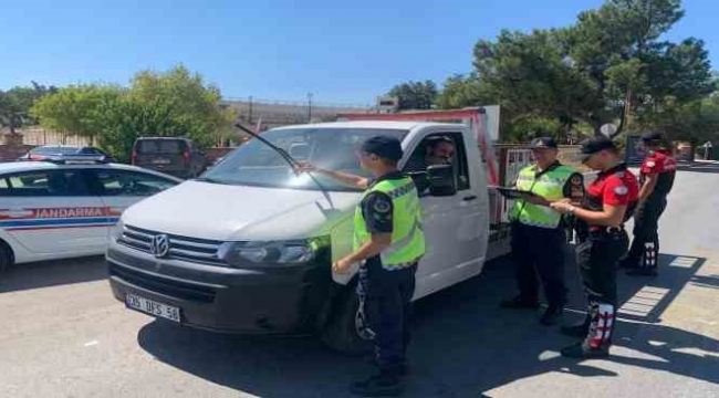 İzmir jandarmasının hedefi ölümlü kazaları azaltmak