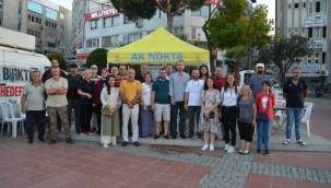 AK Parti Aliağa Teşkilatı'ndan Aşure İkramı