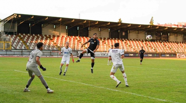 Aliağa FK, müsabakayı 2-1 kaybetti.