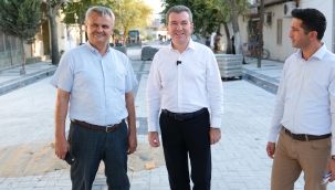 Bergama'da Yollar Yenileniyor, Halk Refaha Kavuşuyor