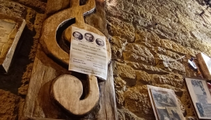 FOÇADA "GARİP" ŞİİRLERİN GECESİ