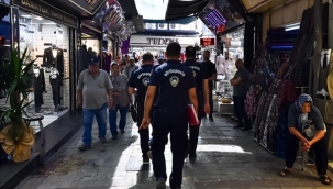 İzmir'de çığırtkan ve hanutçu operasyonuİzmir'de çığırtkan ve hanutçu operasyonu