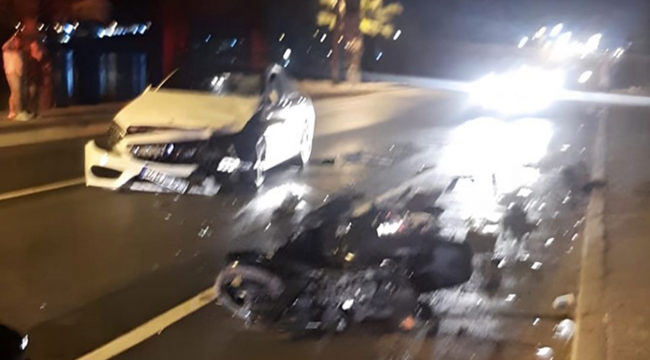 İzmir'de otomobil motosikletle çarpıştı: 1 ölü