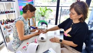 Meslek Fabrikası'nda eğitim gören her kursiyer bir başarı öyküsü yazıyor