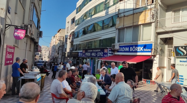 Saadet Partisi'nden aşure ikramı