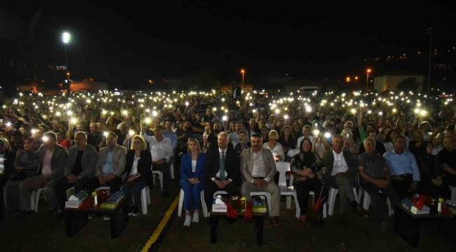 Fantezi müziğinin ustalarından Menemen'de nostalji