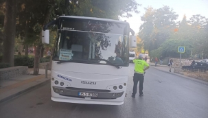 İzmir genelinde okul servis araçları denetlendi 
